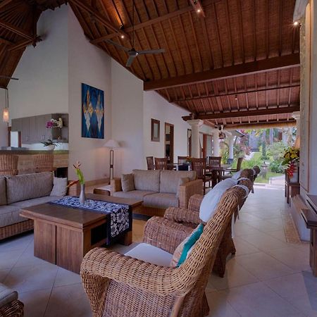 Kutus Kutus Saba Beach Villa Jogyakarta Zewnętrze zdjęcie
