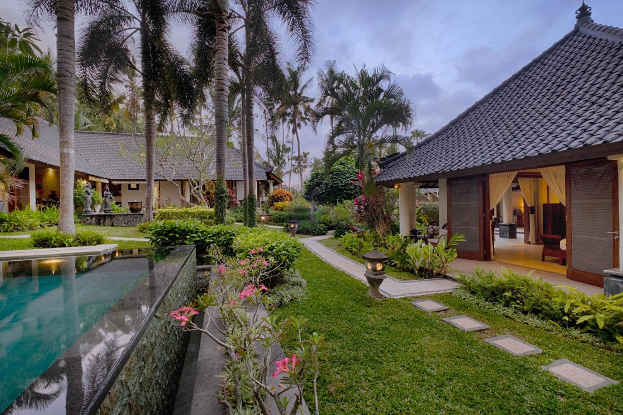 Kutus Kutus Saba Beach Villa Jogyakarta Zewnętrze zdjęcie