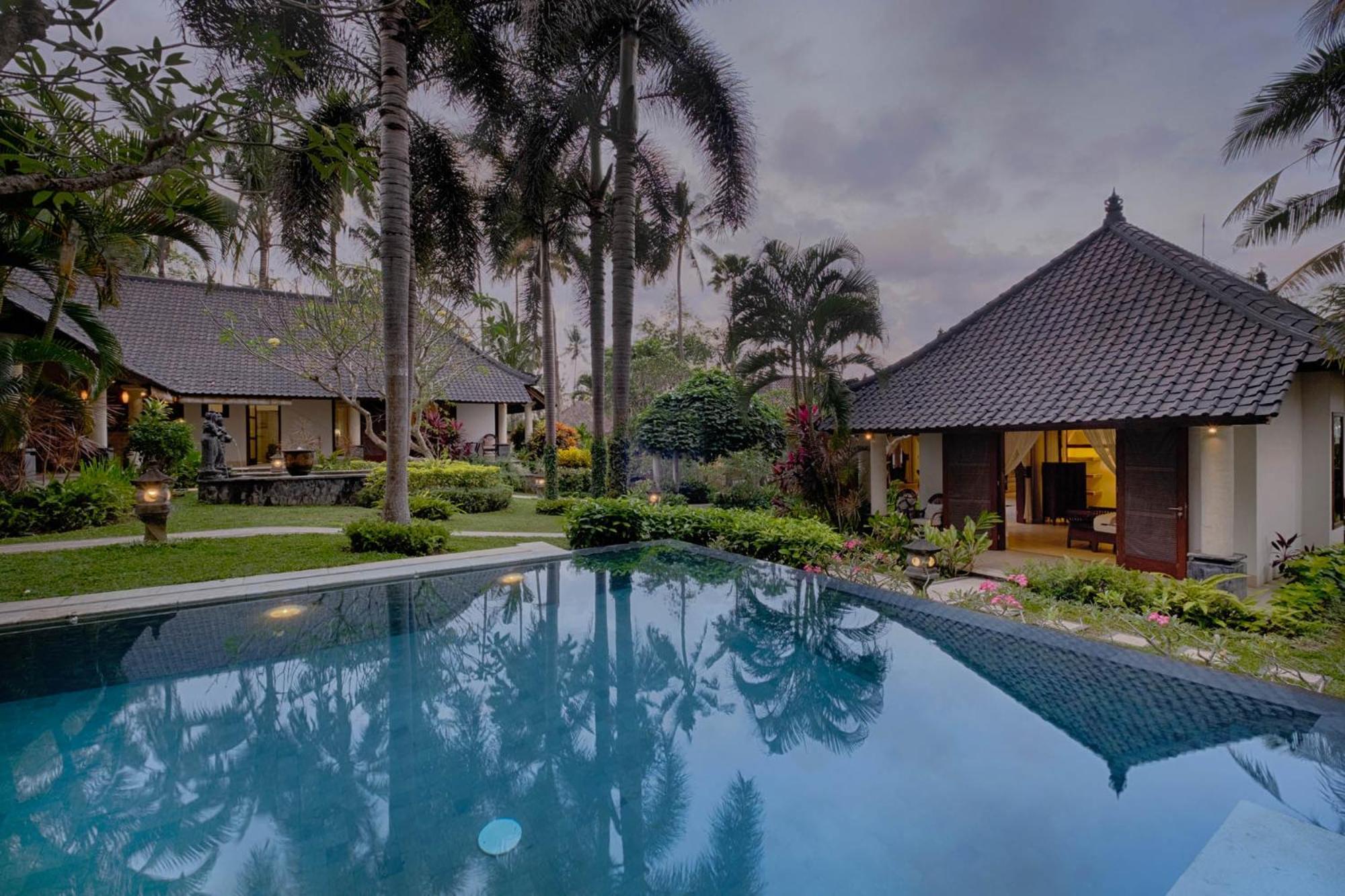 Kutus Kutus Saba Beach Villa Jogyakarta Zewnętrze zdjęcie