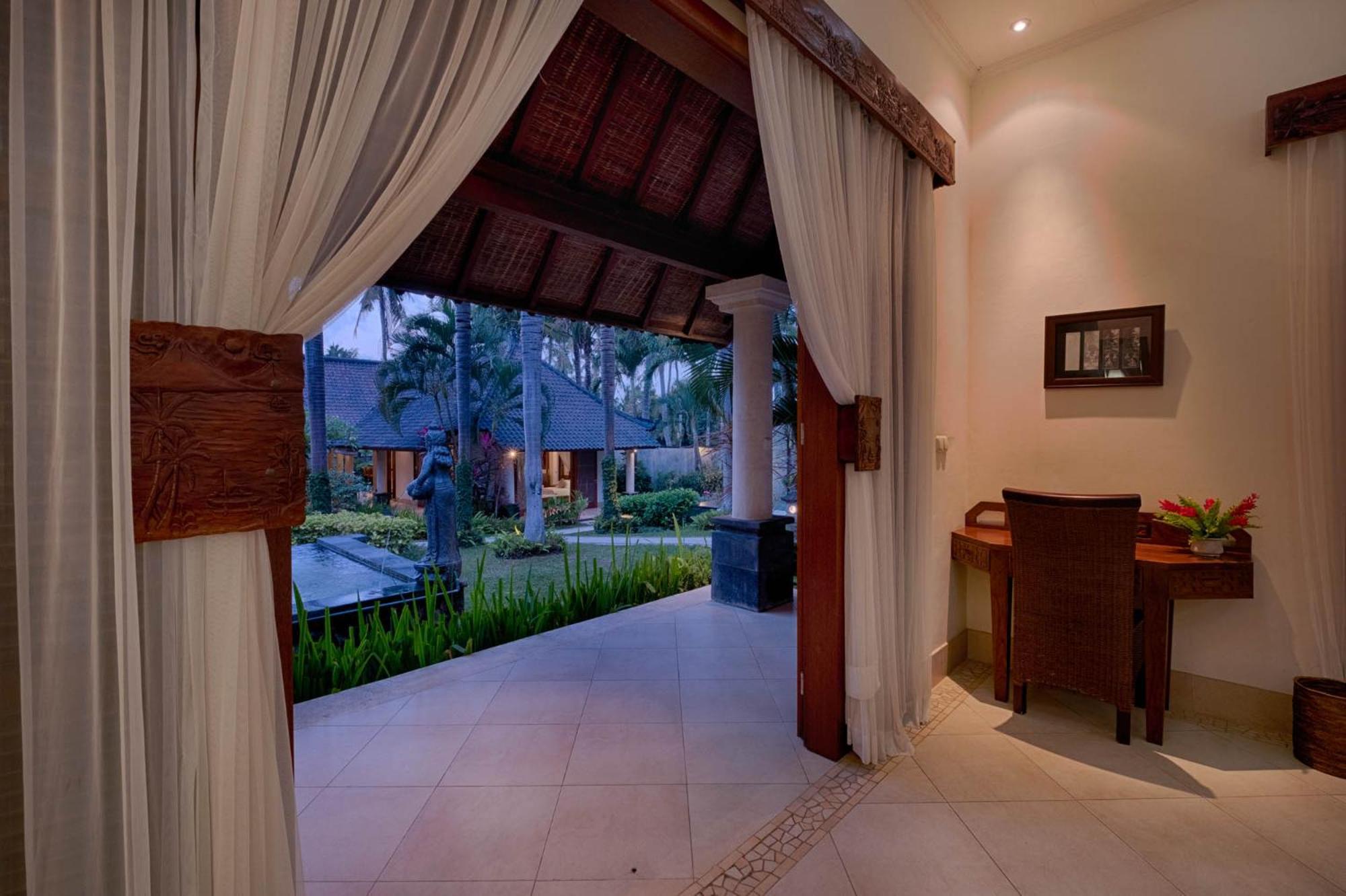 Kutus Kutus Saba Beach Villa Jogyakarta Zewnętrze zdjęcie