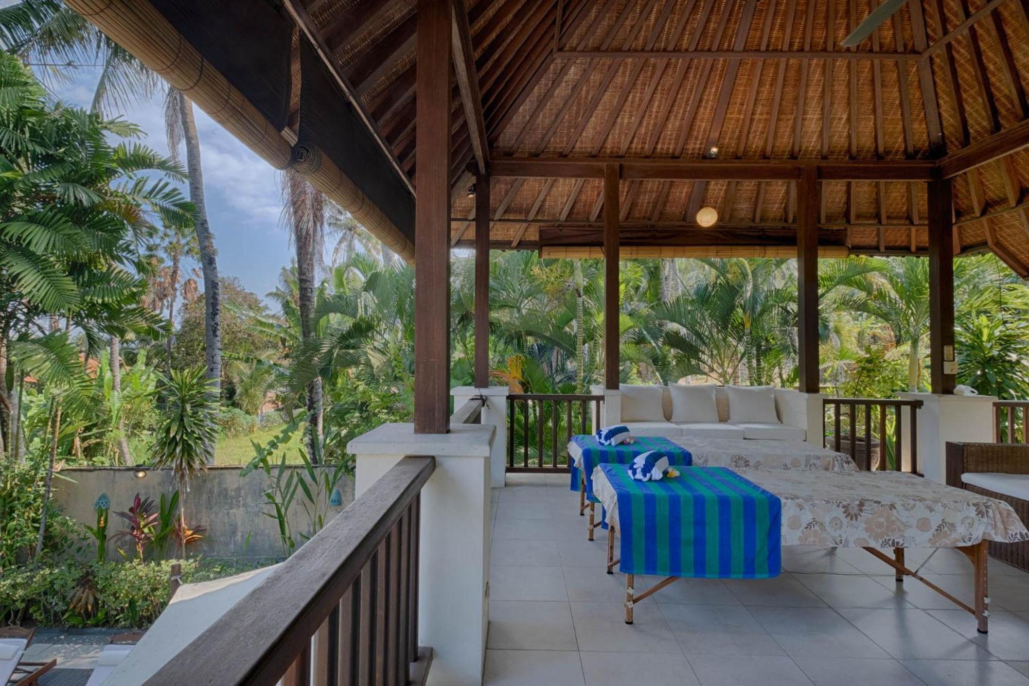 Kutus Kutus Saba Beach Villa Jogyakarta Zewnętrze zdjęcie